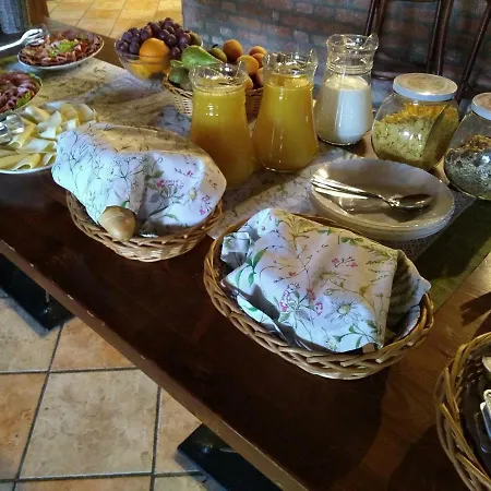 게스트하우스 A Pizzeria U Sujana *