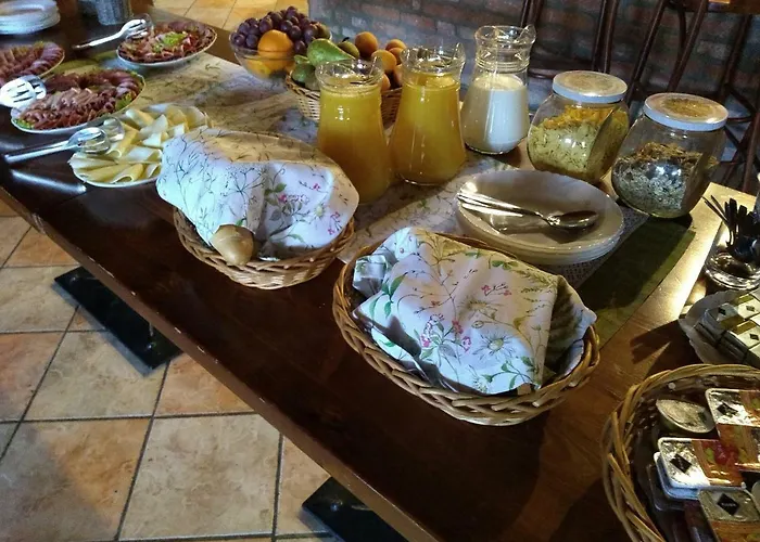 招待所 A Pizzeria U Sujana *