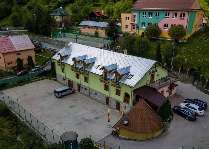 A Pizzeria U Sujana *